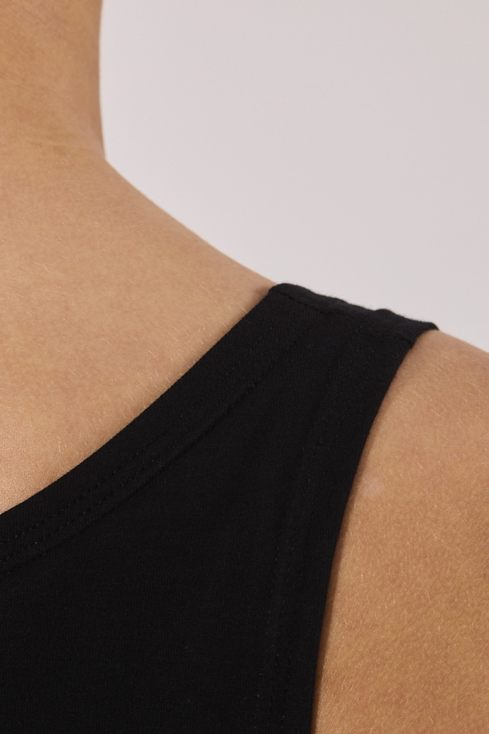 Top BW Black